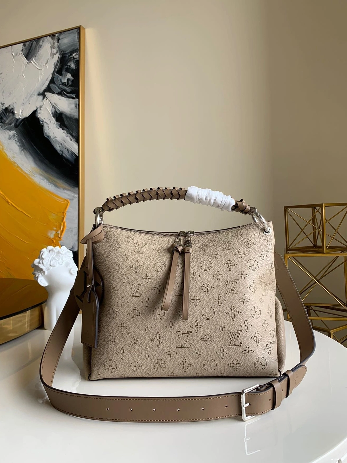 WIS MM HOBO LOUIS BEAUBOURG VUITTON 1109